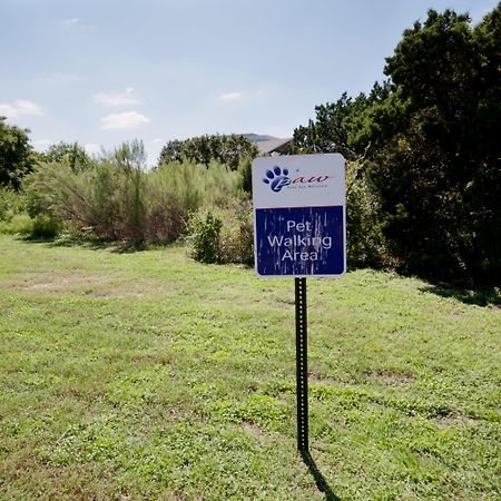 Sonesta Simply Suites Austin The Domain Area Esterno foto